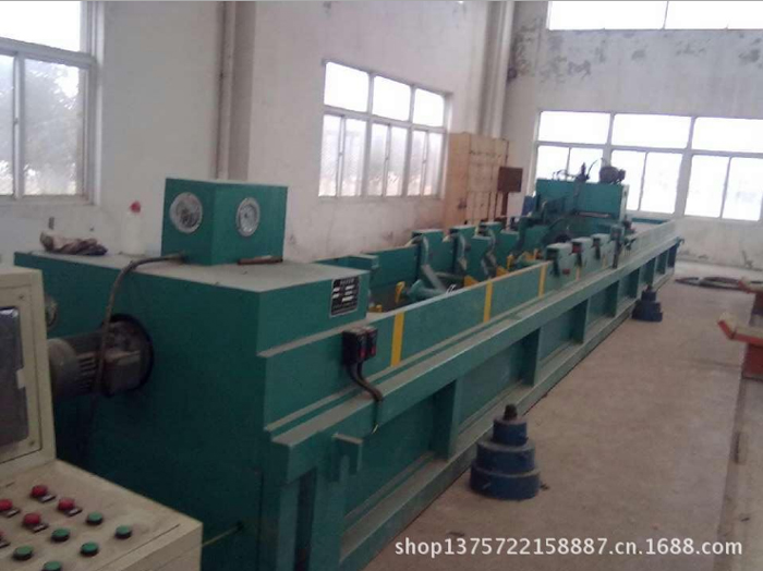 D325鋼管檢測水壓機1 D325鋼管檢測水壓機1